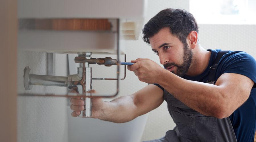 Professional water heater installation services in Saint Hilaire, MN